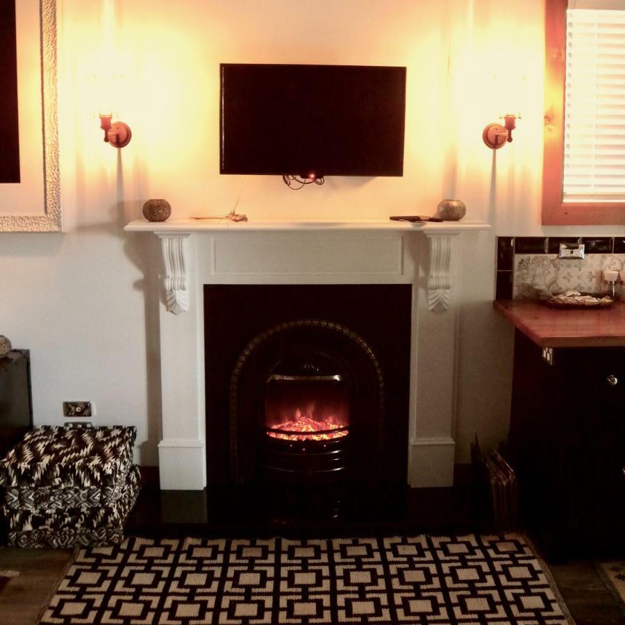 Marriners Luxury Guesthouse Rawene Buitenkant foto